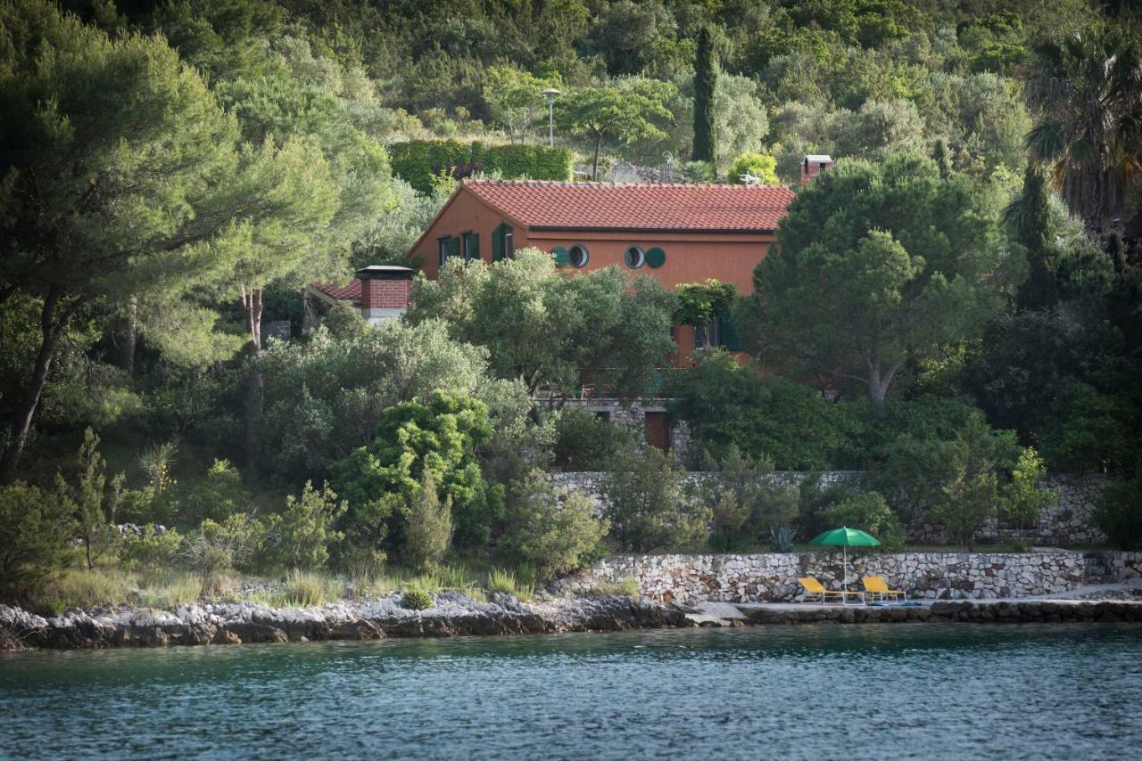 Kuca Za Odmor Pecilovo Villa Vinišće Exterior foto